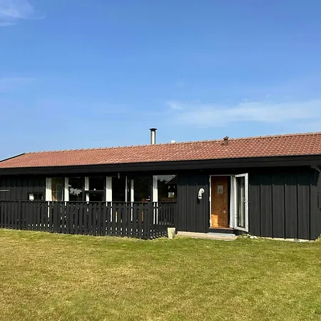 Architect-designed Summer House In Agger Vestervig