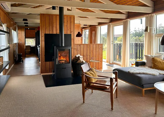 Architect-designed Summer House In Agger 別荘