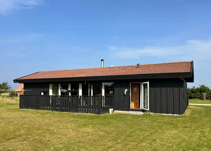 Architect-designed Summer House In Agger Vestervig